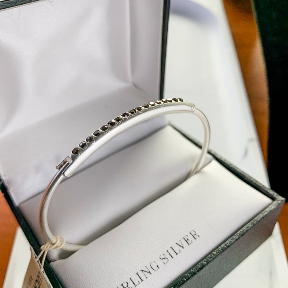 Lucky Brand snap bracelet